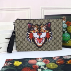 Gucci Clutch Bags